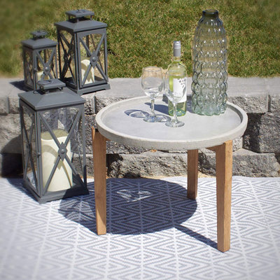 Round Outdoor Side Table ,