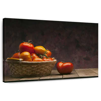 Yarlin Fresh Red Tomatoes