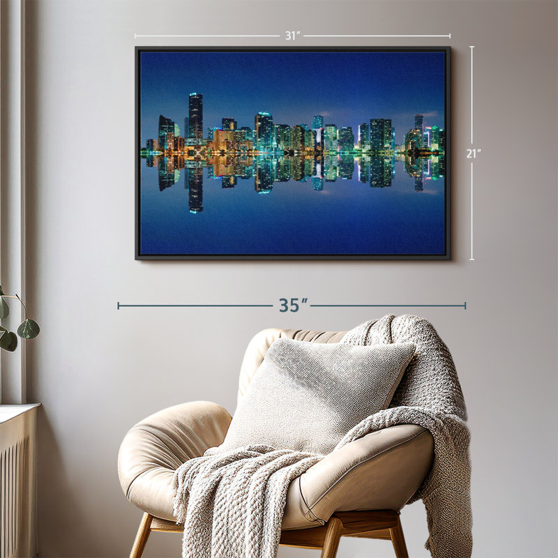 «Miami Night Skyline Wall Art», H 31 po x l 21 po