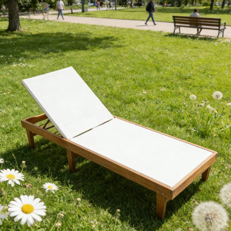 Chaise longue d'extérieur en filet blanc à dossier réglable Summerland, Blanc, Teck