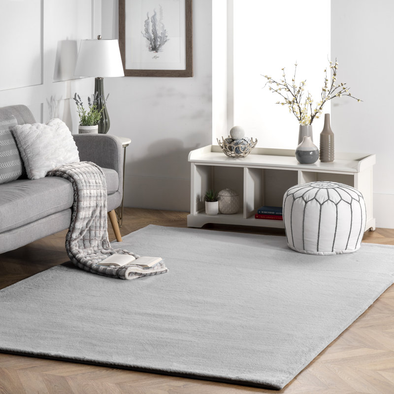 Ainsly Indoor Rug, Rectangle 5' x 8'