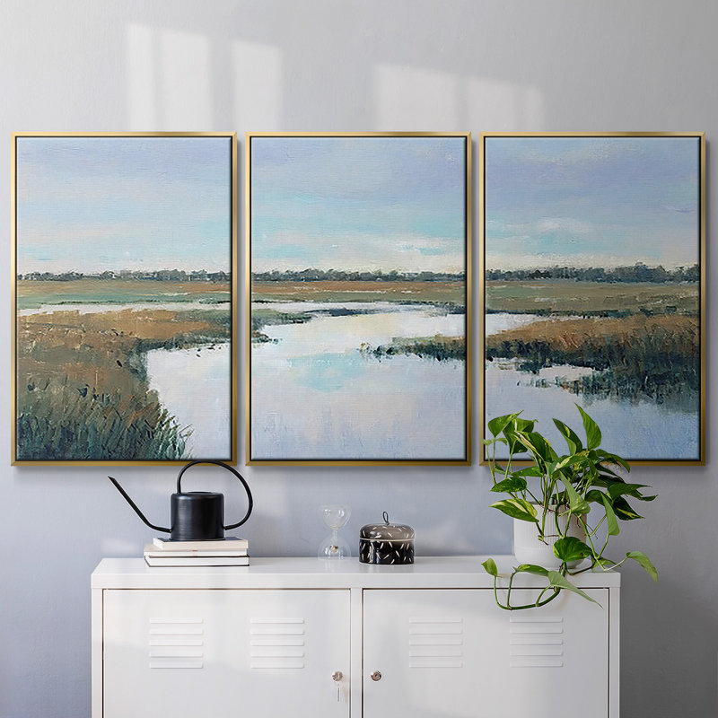 «Coastal Plains I», reproduction sur toile 3 pièces, H 24 po x l 48 po x P 2 po, Or