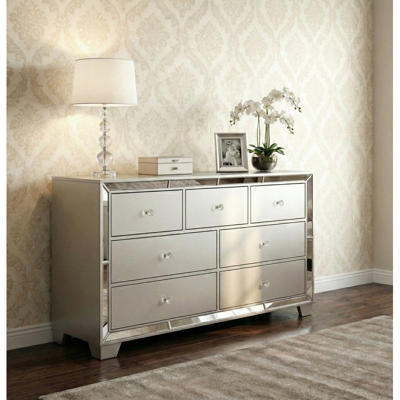 Commode 7 tiroirs Fazeley, Argent argent