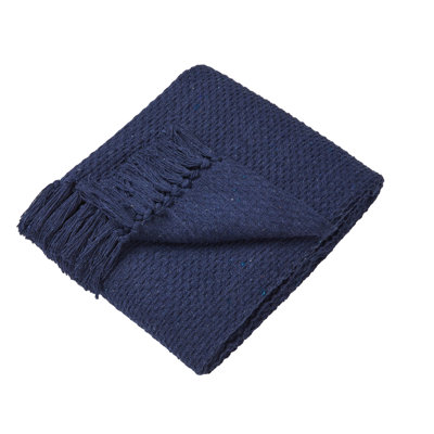 Hermbusche Throw Blanket