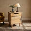 Table de chevet en bois naturel