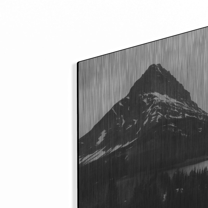 «Swiftcurant Lake» par Lori Deiter, H 12 po x l 24 po