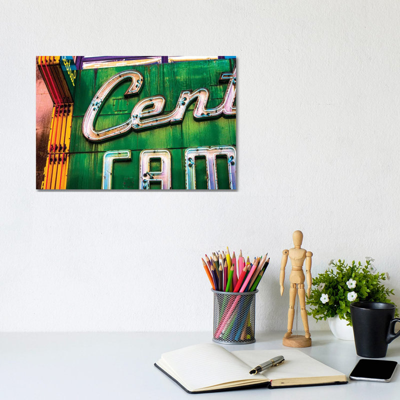 Central Camera by Raymond Kunst - Wrapped Canvas Print, 20.32 cm H x 30.48 cm W