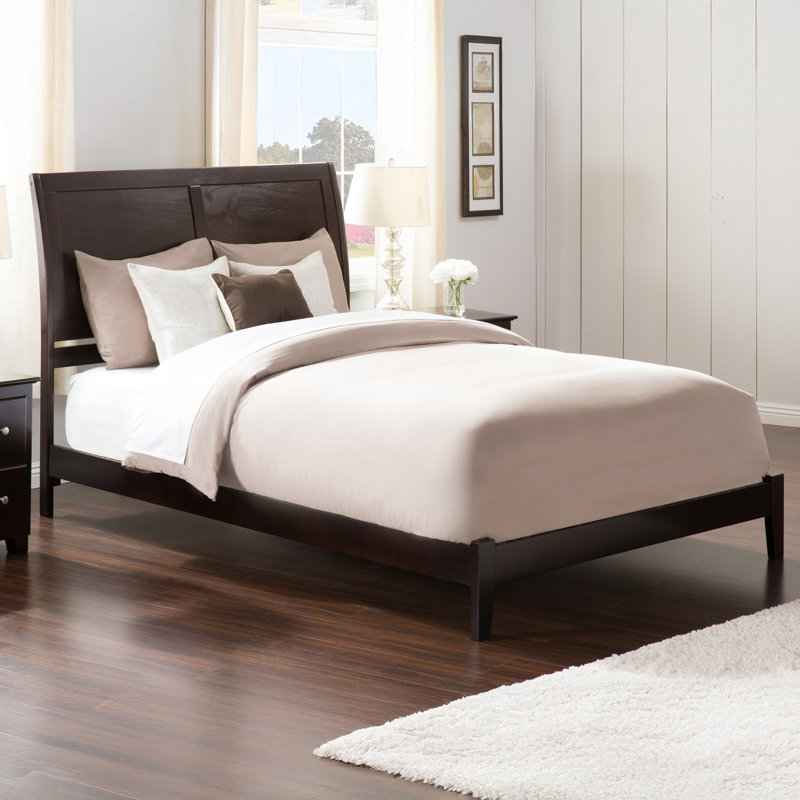 Lit de base en bois massif Nystead , Grand, Espresso