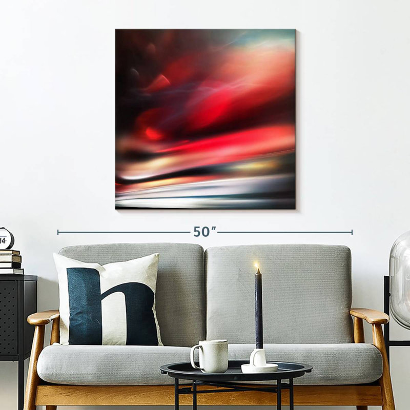 Red, 30" H x 30" W