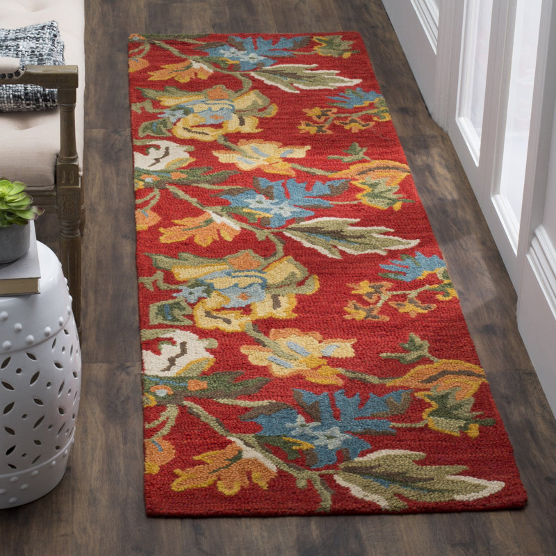 Emrick Blossom Hand Hooked Wool Floral Rug, Rectangle 2'6" x 4'