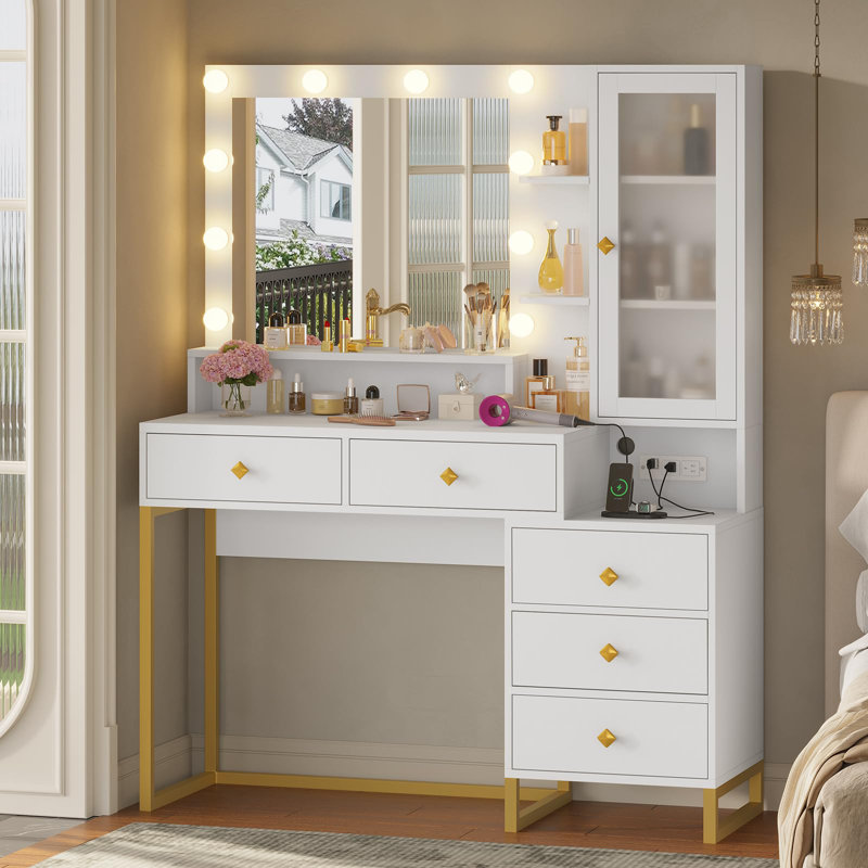 Dufault Vanity, White/Gold