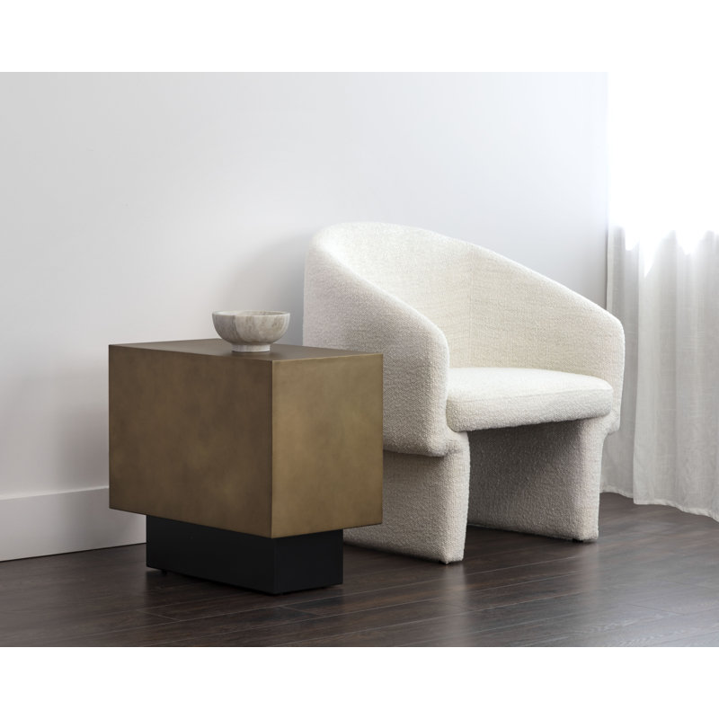 Blakely End Table, Brown