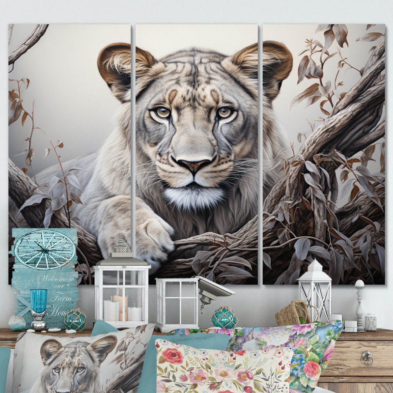 «Afrique Lioness Power II», impression sur toile tendue 3 pièces, H 32 po x l 48 po x P 1 po