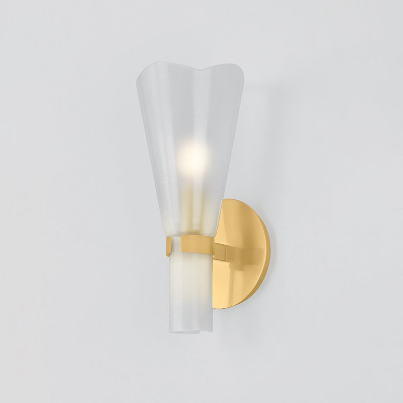 Pine Island 1 - Light Armed Sconce, Aged Brass