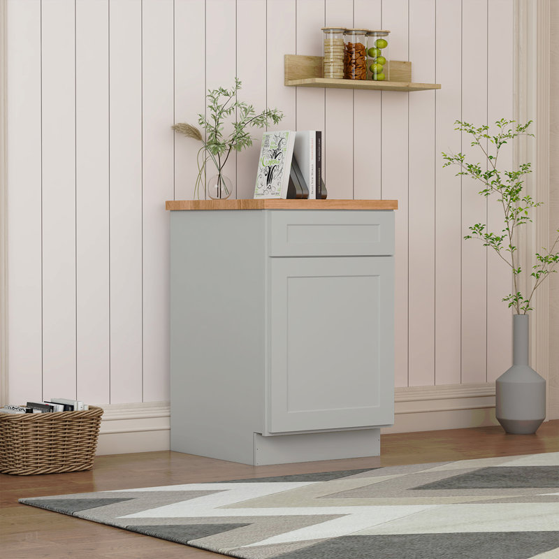 Armoire de cuisine 18 po x l 24 po x P 24,5 po en contreplaqué Shaker