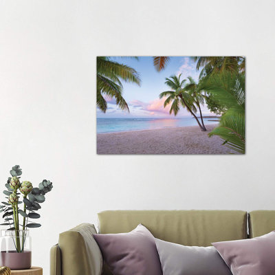 " Palm Beach, Caribbean " by Stefan Hefele