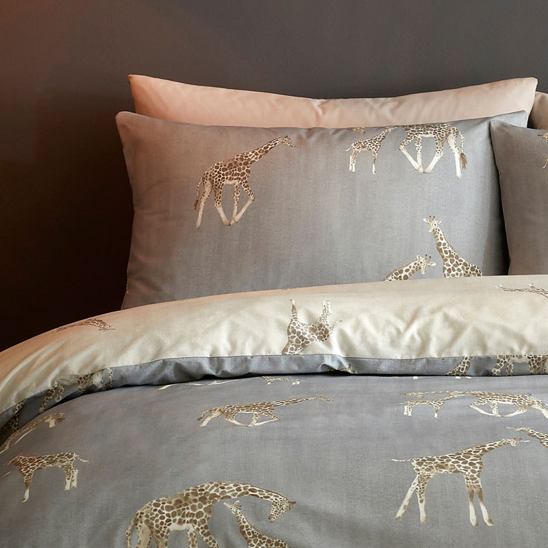 Milo Giraffe Cotton Blend Animal Print Duvet Cover Set with Pillowcases Included, Double Duvet Cover + 2 Standard Pillowcases