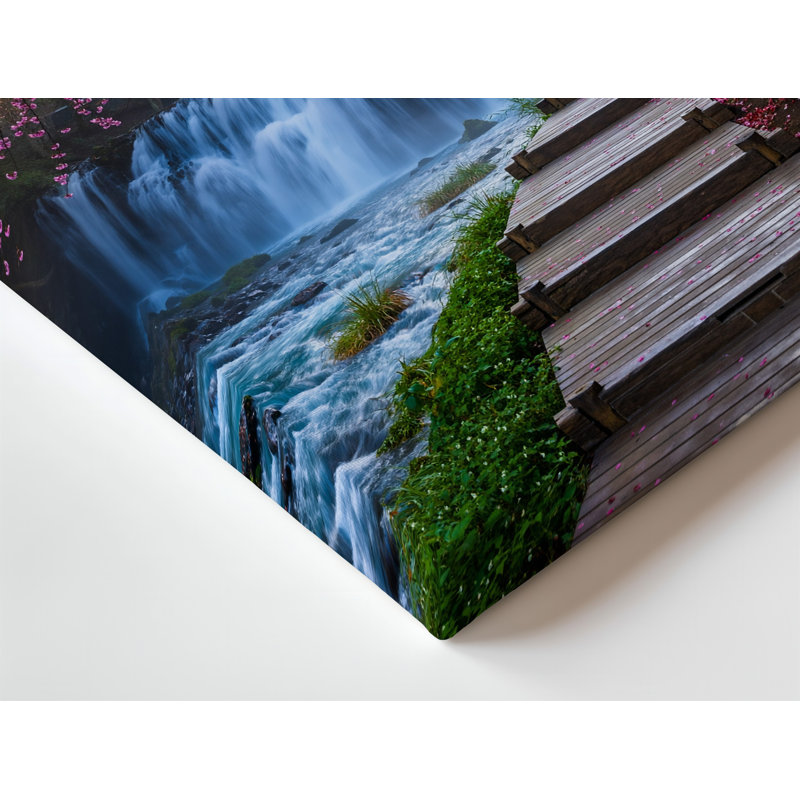 Toile, "Un paysage serein, avec une cascade entourée par un art mural vibrant", H 12 po x l 9 po