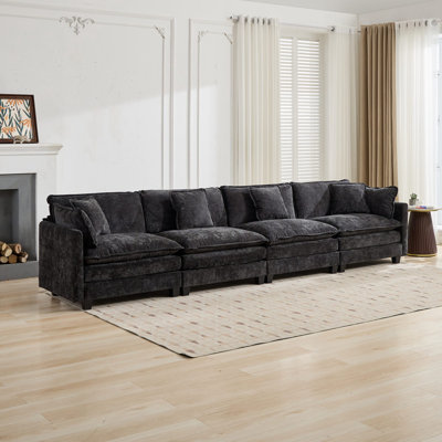 4 Seats Sectional Sofa  with soft cushion and pillows