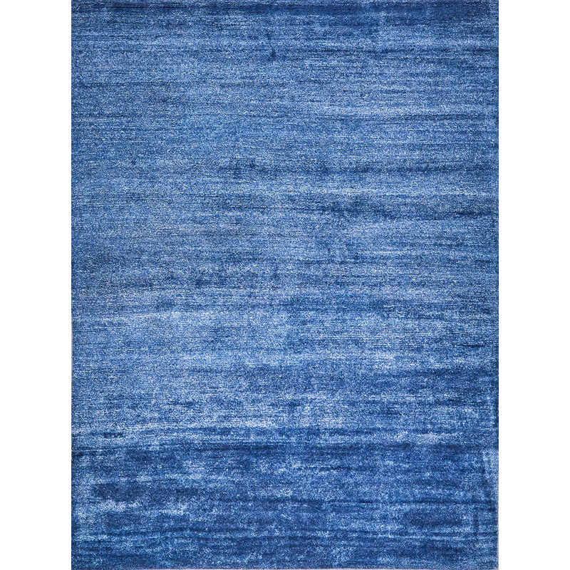 Plush Area Rug in Navy, Rectangle 2' x 3'