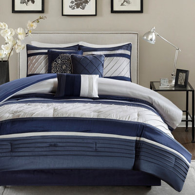 Édredon grand bleu marine 7 pièces