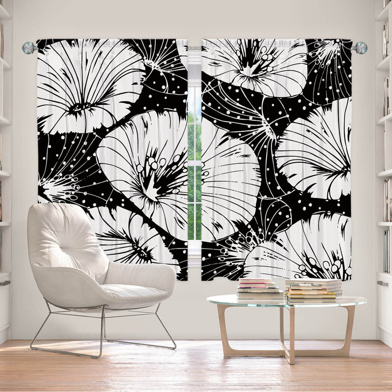 Paire de rideaux obscurcissant en polyester Rogich, L 56 po x L 78 po, Noir / blanc