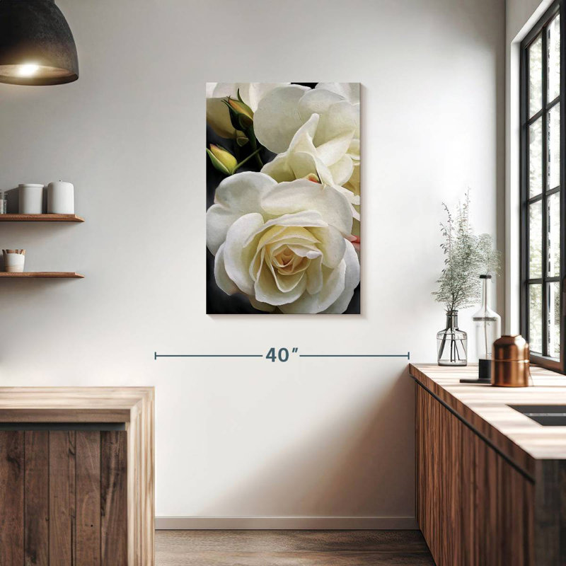 Harnek roses blanches crémeuses, H 36 po x l 24 po