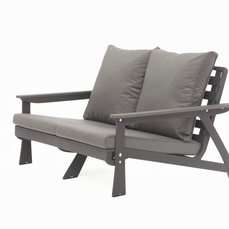 Canapé de patio durable avec tissu en oléfine résistant aux rayons UV et quincaillerie en acier inoxydable pour une utilisation extérieure toute l'année
