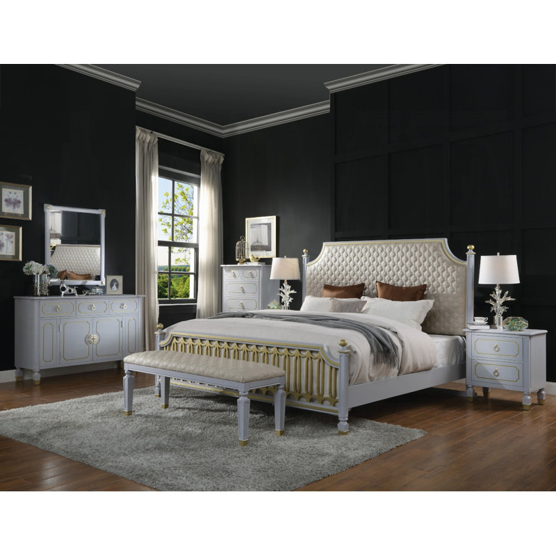 Miroir House, Gris
