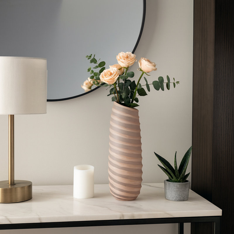 Vase sculpté en verre sculpté Home, H 15,25 po x l 5 po x P 5 po