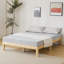 Cadre de lit en bois de pin original - Simple lit plateforme traditionnel pour un décor de chambre confortable