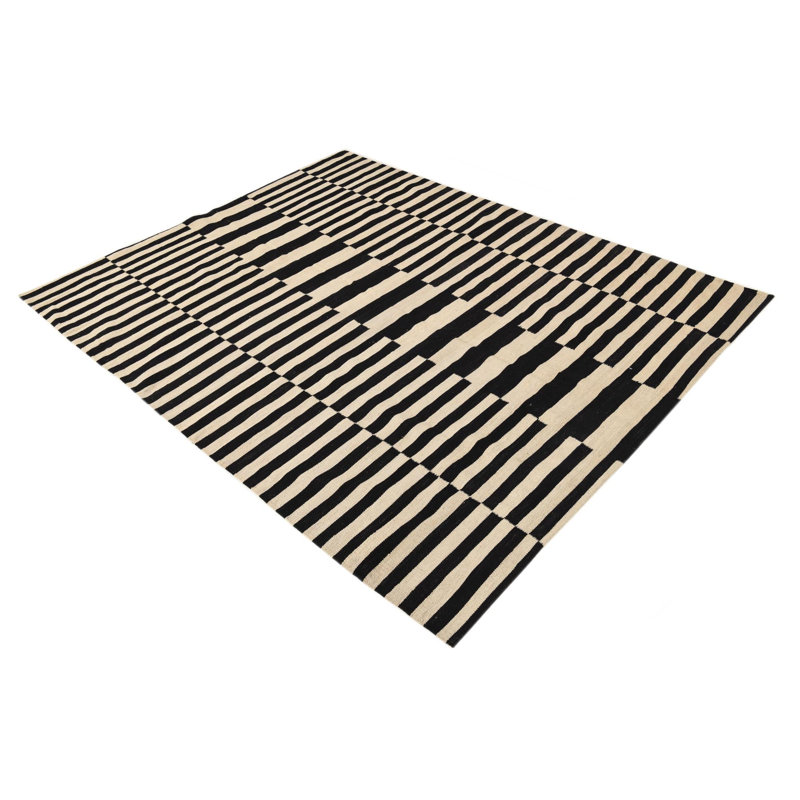 Tapis noir et blanc 5 x 8 Pinkerton
