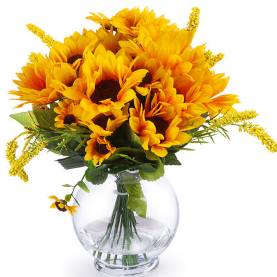 Arrangements floral tournesols et les vases
