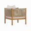 Fauteuil club d'extérieur avec structure en bois d'acacia d'aspect teck, panneaux de corde beige et coussins crème