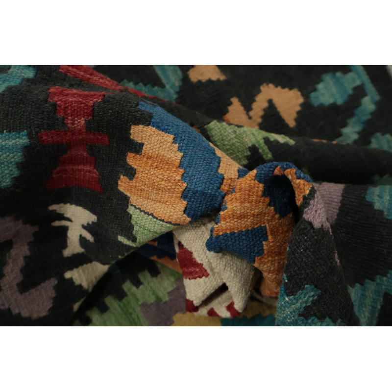 Motifs multicolores sur tapis Kilim authentique 7 x 10