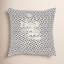 Coussin Zetta-1708889087-1708889060-1708889086