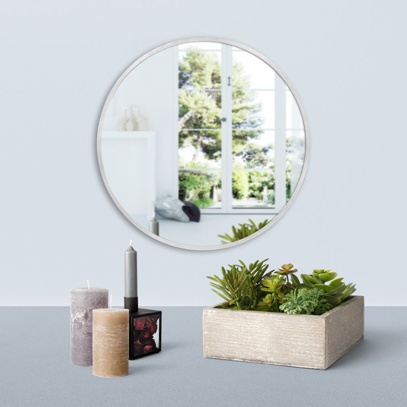 Miroir de salle de bain et de coiffeuse Beshoy, 28 po x 28 po, Argent