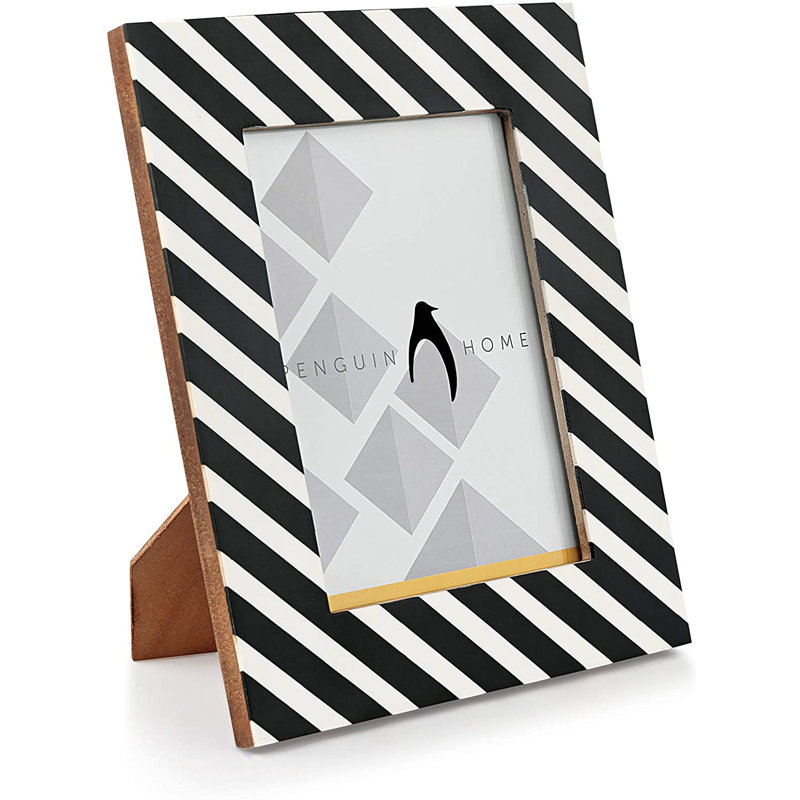 Glass Digital Picture Frame, 26.5cm H x 21.8cm W x 26.8cm  D, Black