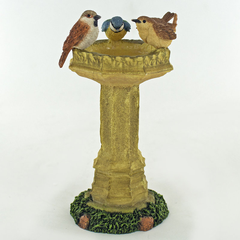 Lugenia Figurines & Sculptures