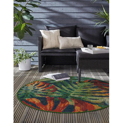Tapis intérieur / extérieur en polypropylène tissé à la machine Izabella