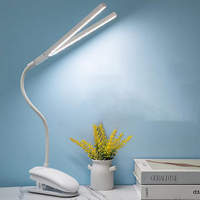 Lampe de bureau à DEL à deux têtes avec lampe à pince, lampe de lecture à intensité variable avec col-de-cygne flexible, lampe de table USB pour bureau, dortoir et chambre à coucher