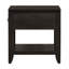 Superbe table de bout brune de 24 po x 20 po x 25 po avec tablette fonctionnelle et tiroir pratique