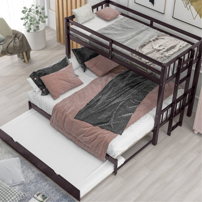 Lit superposé simple avec lit gigogne escamotable, peu encombrant pour les réunions de famille, rails pleine longueur, option de placement, lit gigogne en bois et cadre, lits multiples, escalier sécuritaire, de chaque côté,