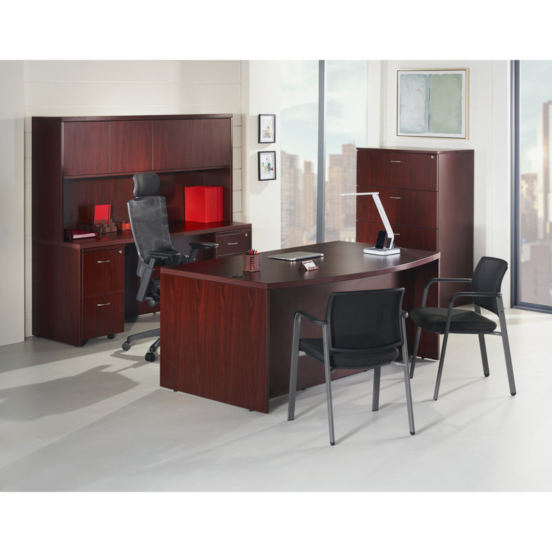 Coquille de bureau stratifiée Chateau, Acajou, H 38,19 po x l 66,1 po x P 5,12 po