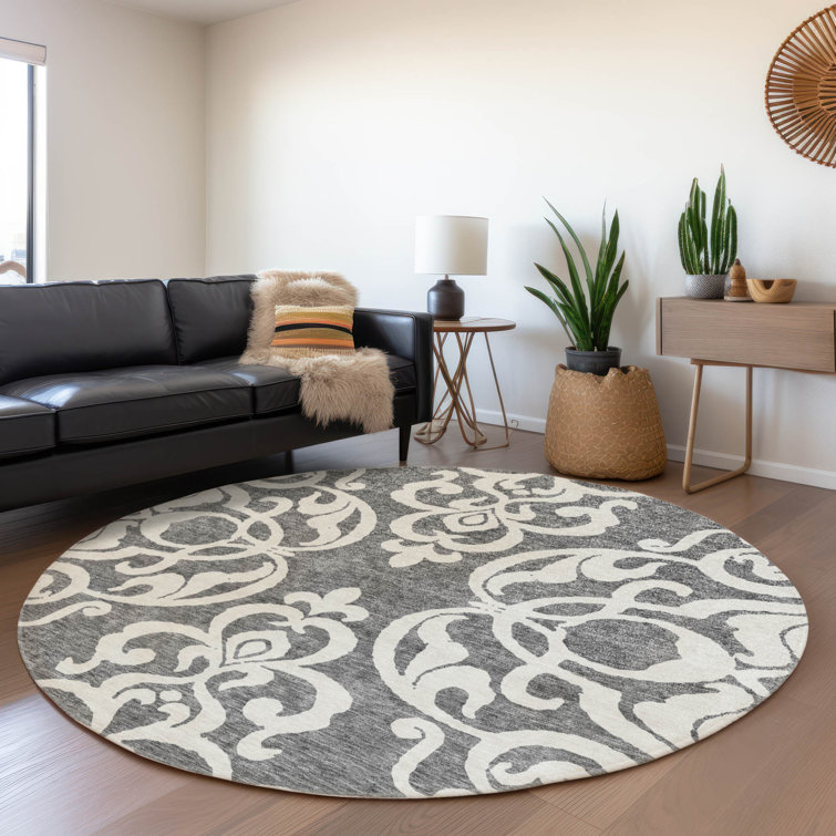 Chayden Washable Damask Indoor / Outdoor Rug