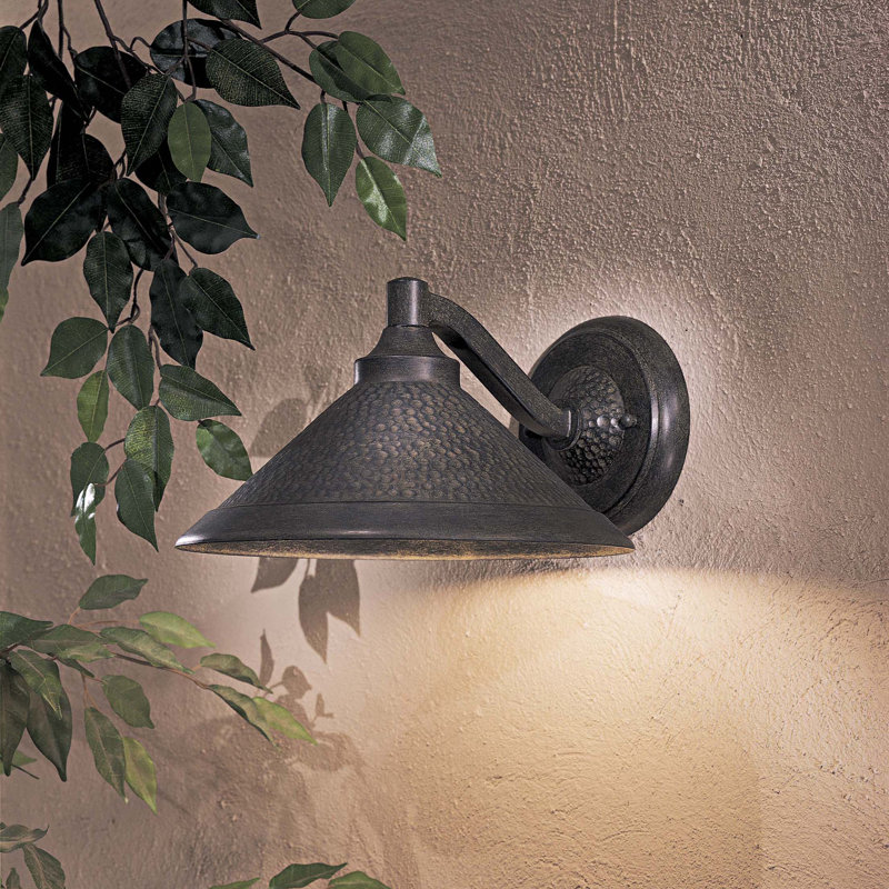 Luminaire de grange d'extérieur Glenns, H 6,5 po x l 11 po x P 12,25 po