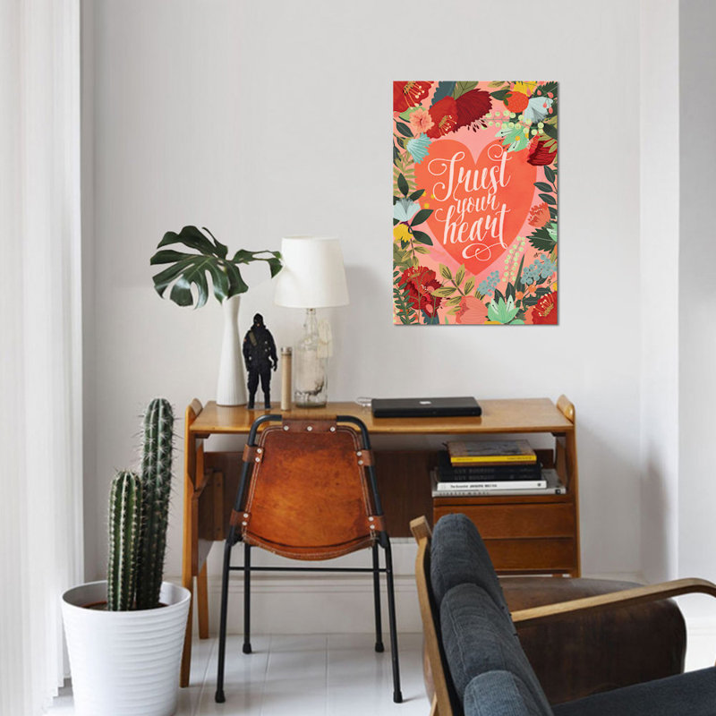«Trust Your Heart» par Mia Charro - Estampe numérique sur toile tendue avec châssis, H 18 po x l 12 po x P 1,5 po
