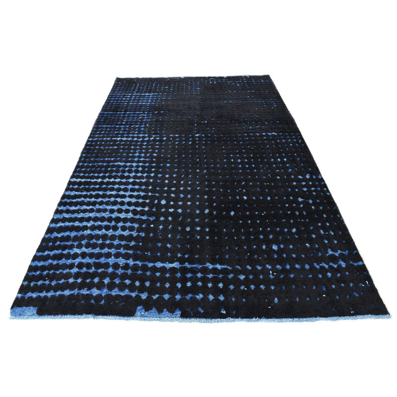 Tapis noir Pastrana