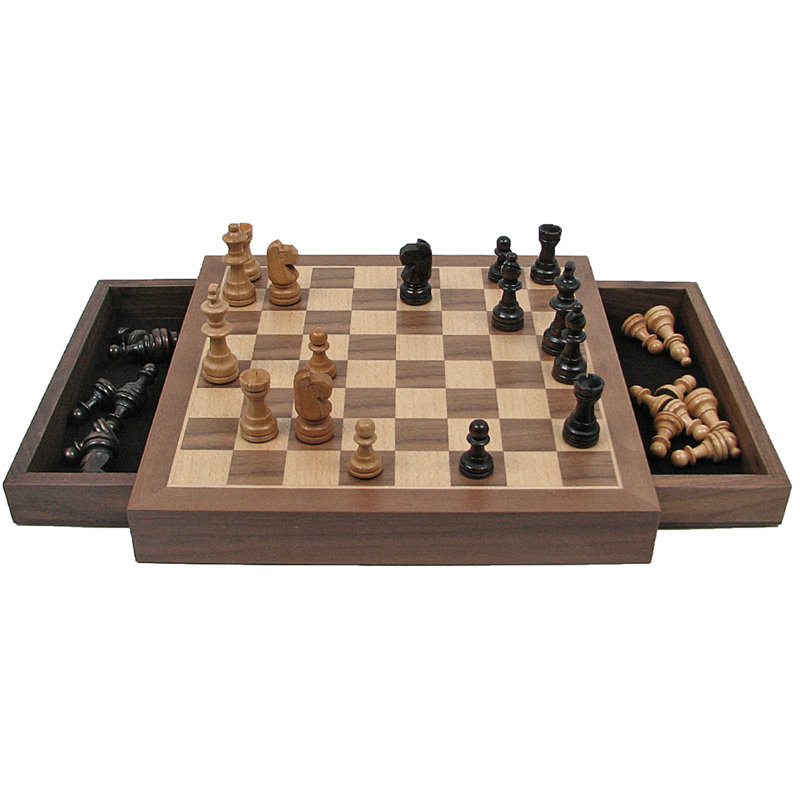Elegant Magnetic Walnut-Style Chess Set with Polished Staunton Pieces