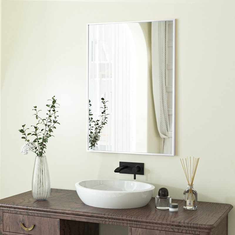 Miroir de salle de bain mural Lucson, Blanc, 38 po x 26 po